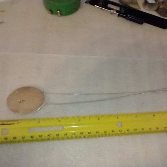 Necklace with pendant - Picture 6 of 9